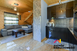 Luksus pod Strzechą z Prywatnym Pomostem